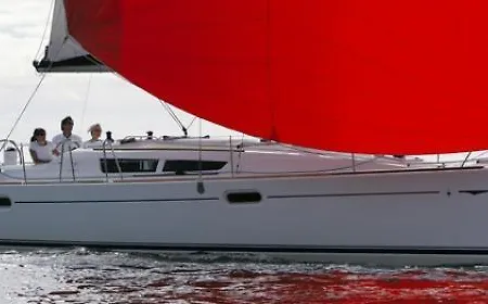 Boat In Vigo Байона